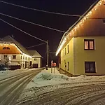 Apartma Rozle * Mojstrana