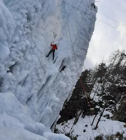 Lägenhet Apartma Rozle *