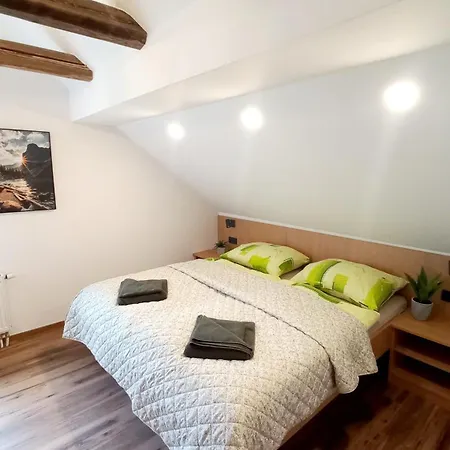 Apartma Rozle Lägenhet *