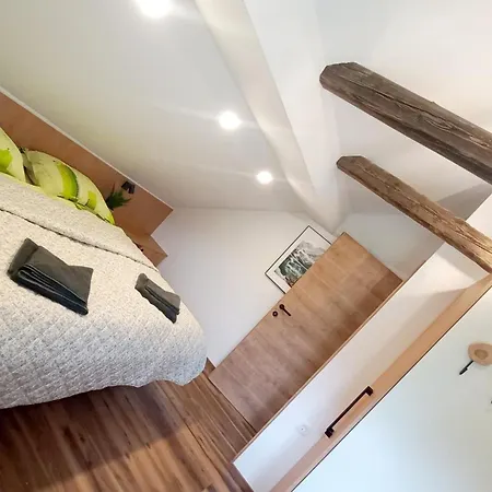 Apartma Rozle * Mojstrana
