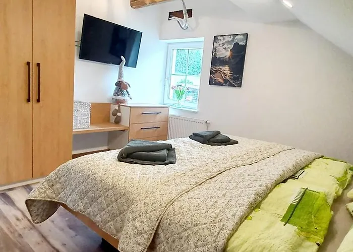 Apartma Rozle * מויסטראנה